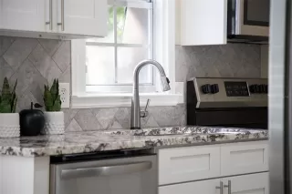 Photo #6: O6366067 Listing