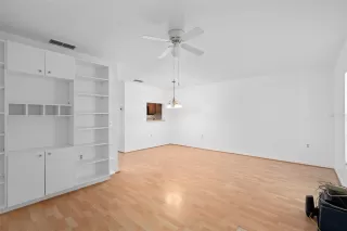 Photo #3: O6366300 Listing