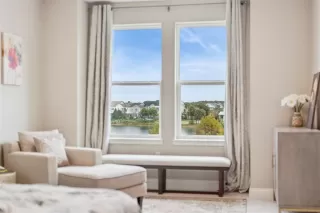 Photo #5: O6366432 Listing