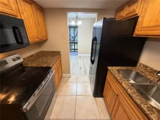 Photo #6: O6366527 Listing