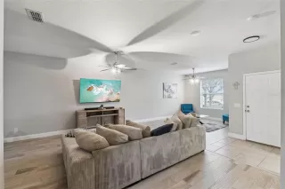 Photo #6: O6366533 Listing 