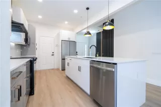 Photo #4: O6366599 Listing