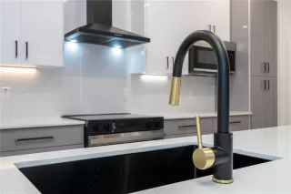 Photo #6: O6366599 Listing