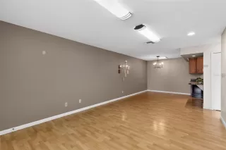 Photo #4: O6366900 Listing