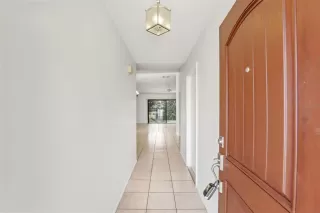 Photo #4: O6366904 Listing