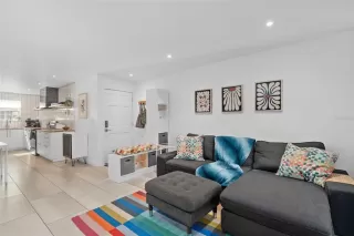 Photo #6: O6367047 Listing