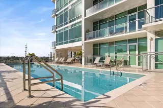 Photo #5: O6367099 Listing