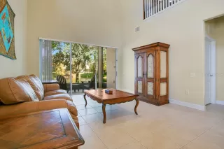 Photo #3: O6367214 Listing