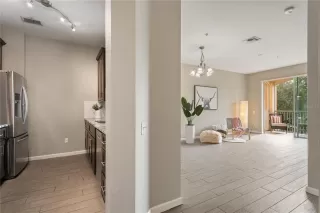 Photo #6: O6367226 Listing