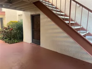 Photo #1: O6367231 Listing