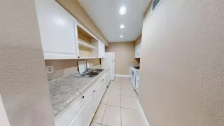 Photo #6: O6367231 Listing