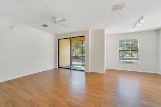 Photo #6: O6367236 Listing