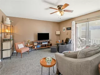 Photo #5: O6367275 Listing 