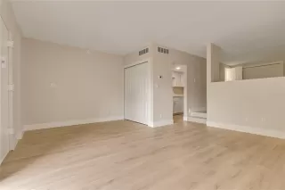 Photo #2: O6367297 Listing