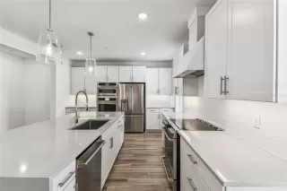 Photo #3: O6367420 Listing