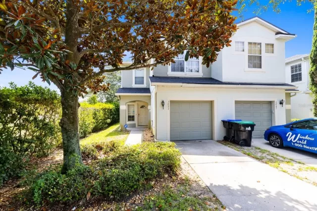 MLS: O6367422 Condo For Sale