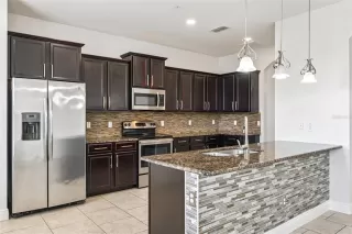 Photo #3: O6367453 Listing