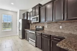 Photo #4: O6367453 Listing