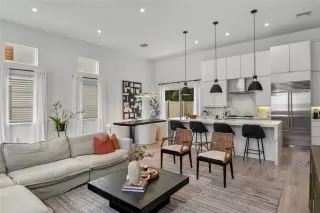 Photo #3: O6367552 Listing 