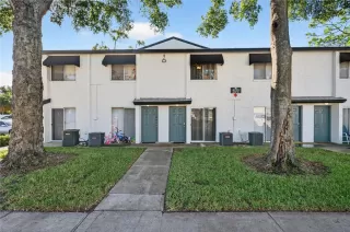 Photo #1: O6367642 Listing