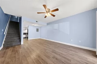 Photo #3: O6367642 Listing