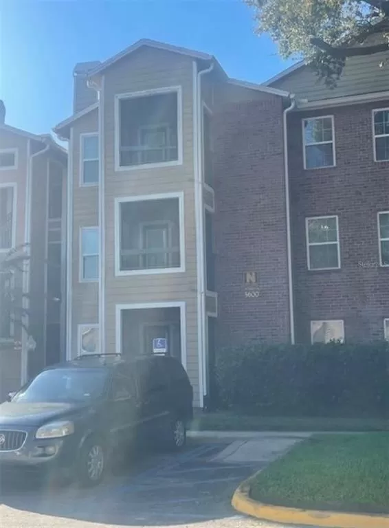 MLS: O6367693 Condo For Sale