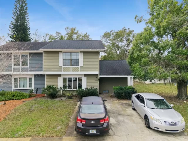 MLS: O6367738 Condo For Sale