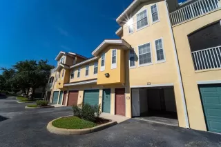 Photo #3: O6367984 Listing