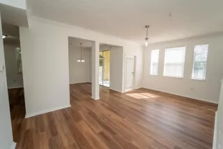 Photo #5: O6367984 Listing