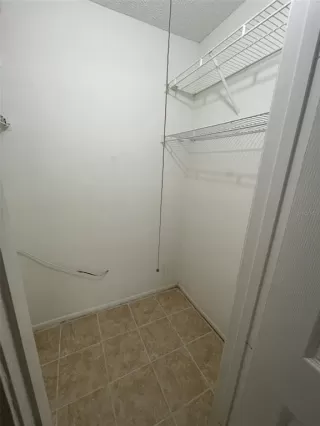 Photo #5: O6368079 Listing