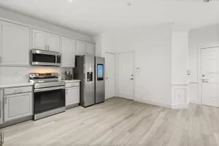 Photo #3: O6368108 Listing