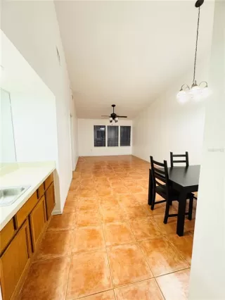 Photo #4: O6368148 Listing 