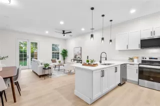 Photo #2: O6368354 Listing