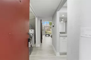 Photo #3: O6368369 Listing 