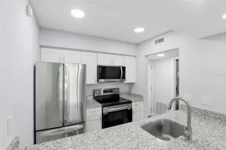 Photo #5: O6368369 Listing 