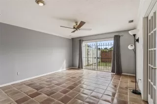 Photo #5: O6368410 Listing 