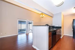 Photo #6: O6368415 Listing 