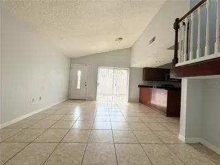 Photo #6: O6368447 Listing 