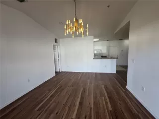 Photo #2: O6368551 Listing 