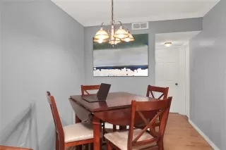 Photo #4: O6368580 Listing