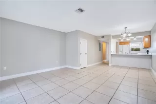 Photo #3: O6368707 Listing 