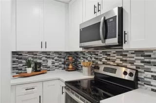 Photo #5: O6368771 Listing