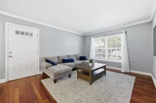 Photo #4: O6368798 Listing