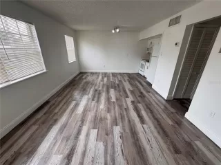 Photo #3: O6368901 Listing 