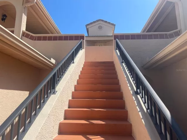 MLS: O6368942 Condo For Sale