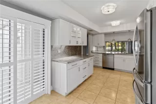 Photo #5: O6369325 Listing 