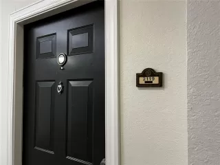 Photo #2: O6369668 Listing