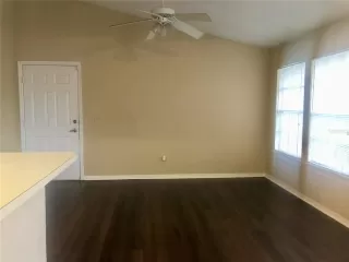 Photo #2: O6369924 Listing