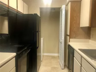 Photo #4: O6369924 Listing