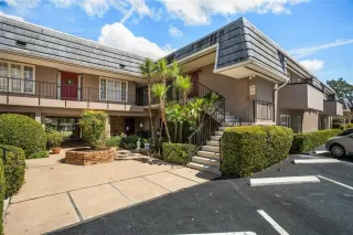 Photo #3: O6369943 Listing 